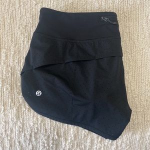 Lululemon ORIGINAL SPEED SHORT SZ 6